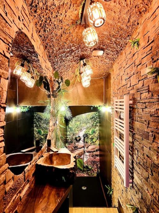 Appartement La Jungle De Zoe - Nuit Insolite A 15min De Caen Saint-Sylvain (Calvados)
